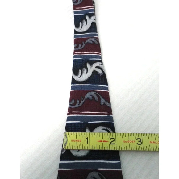 Ziggurat Designer Silk Necktie Tie Blue Red Grey White Made in USA Filigree - Picture 6 of 6